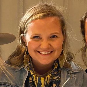 Meet your Posher, Mallory